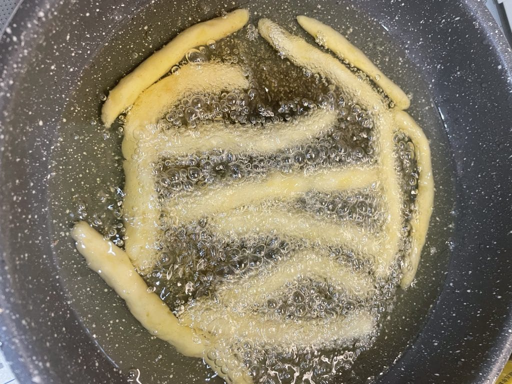 屋台風もちもちロングポテトの作り方1